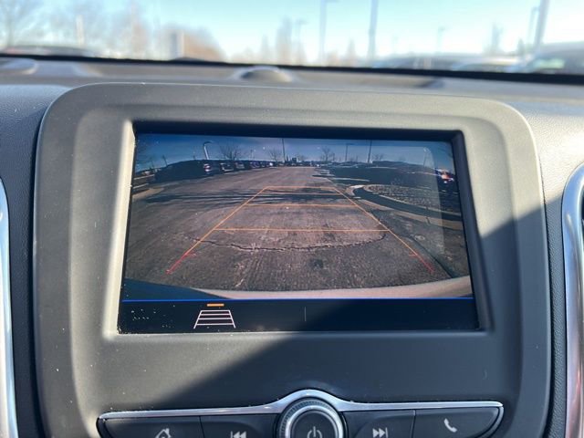 Used 2021 Chevrolet Equinox LT image 19