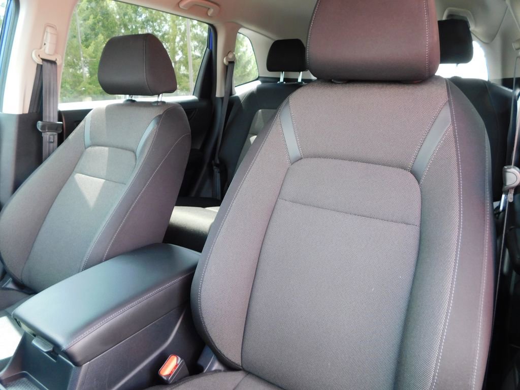 Used 2025 Honda CR-V LX image 14