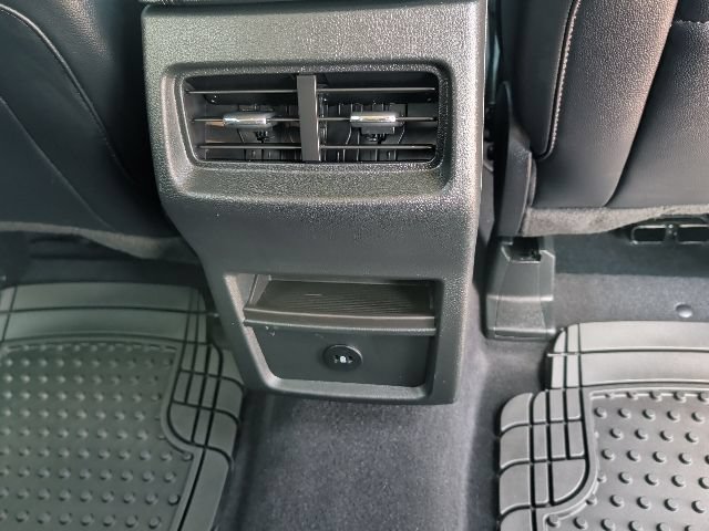 Certified 2023 Ford Edge SEL AWD/4WD image 33