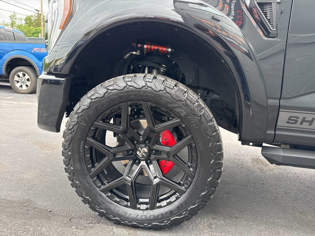 Used 2022 Ford F150 Lariat w/ Equipment Group 502A High image 9