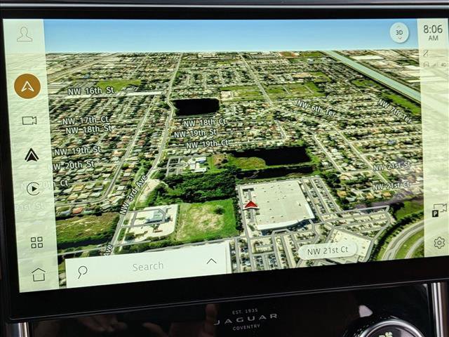 Used 2022 Jaguar XF R-Dynamic SE image 14