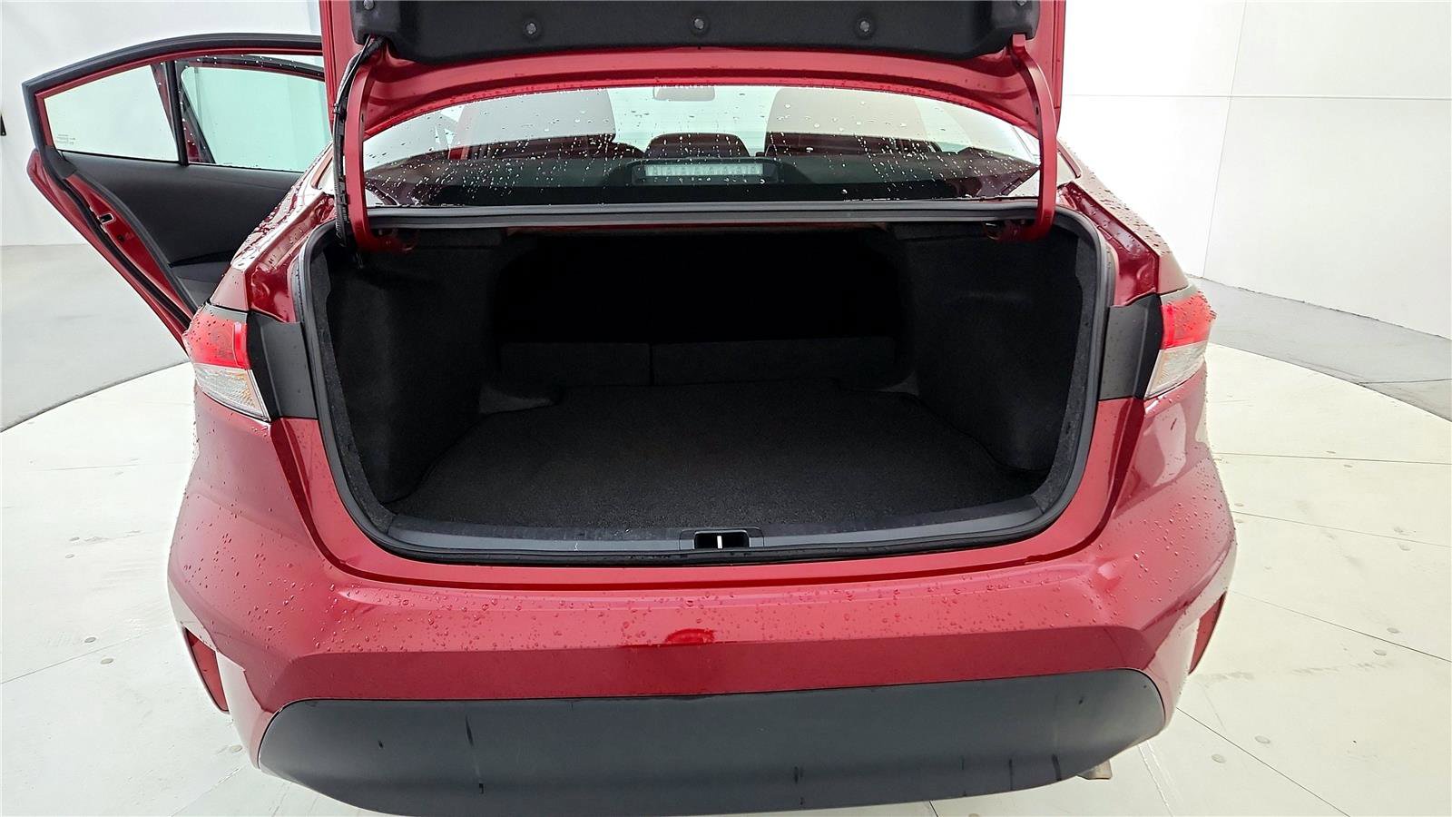 Certified 2025 Toyota Corolla LE image 17