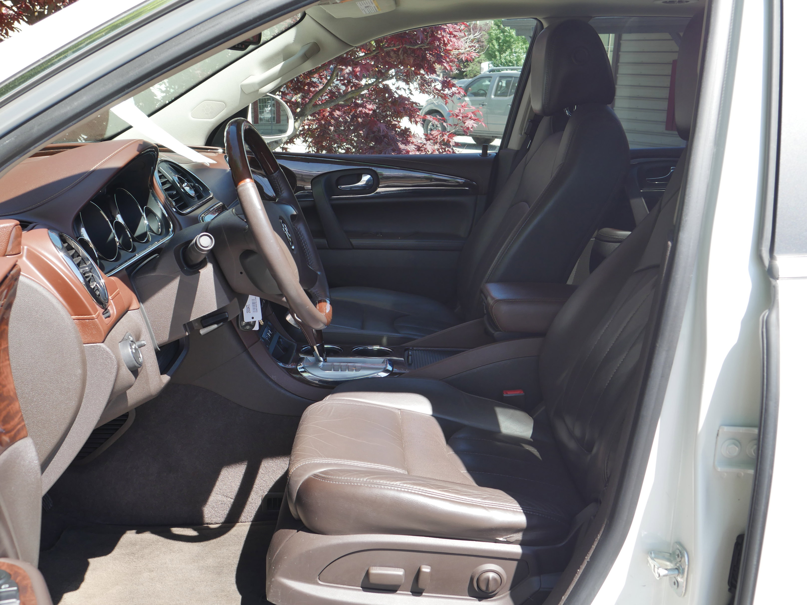 Used 2014 Buick Enclave Leather w/ Trailering Provision Package AWD/4WD image 3
