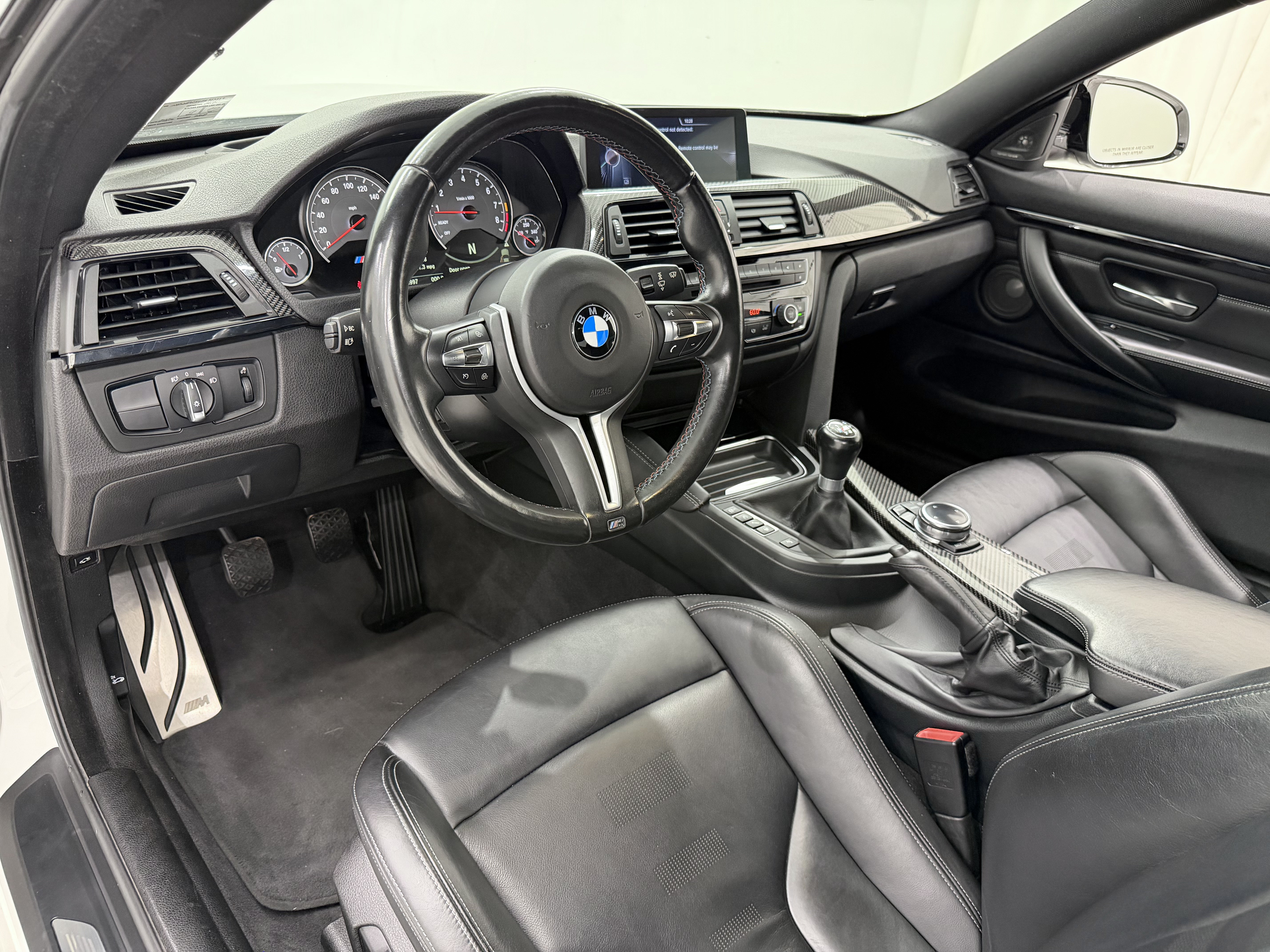 Used 2015 BMW M4 Coupe RWD image 26