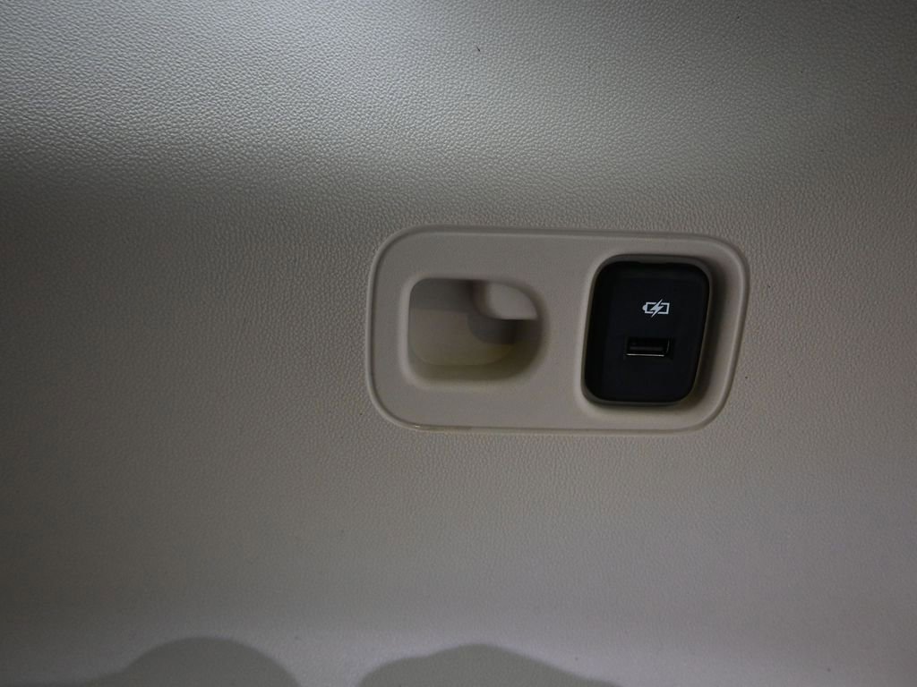 Used 2020 GMC Acadia Denali w/ Trailering Package image 53