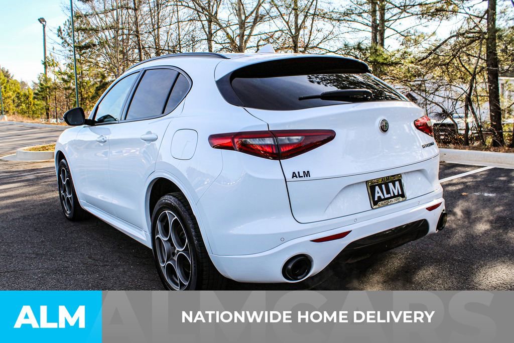 Used 2020 Alfa Romeo Stelvio Sport w/ Quick Order Package 22K Sport image 5