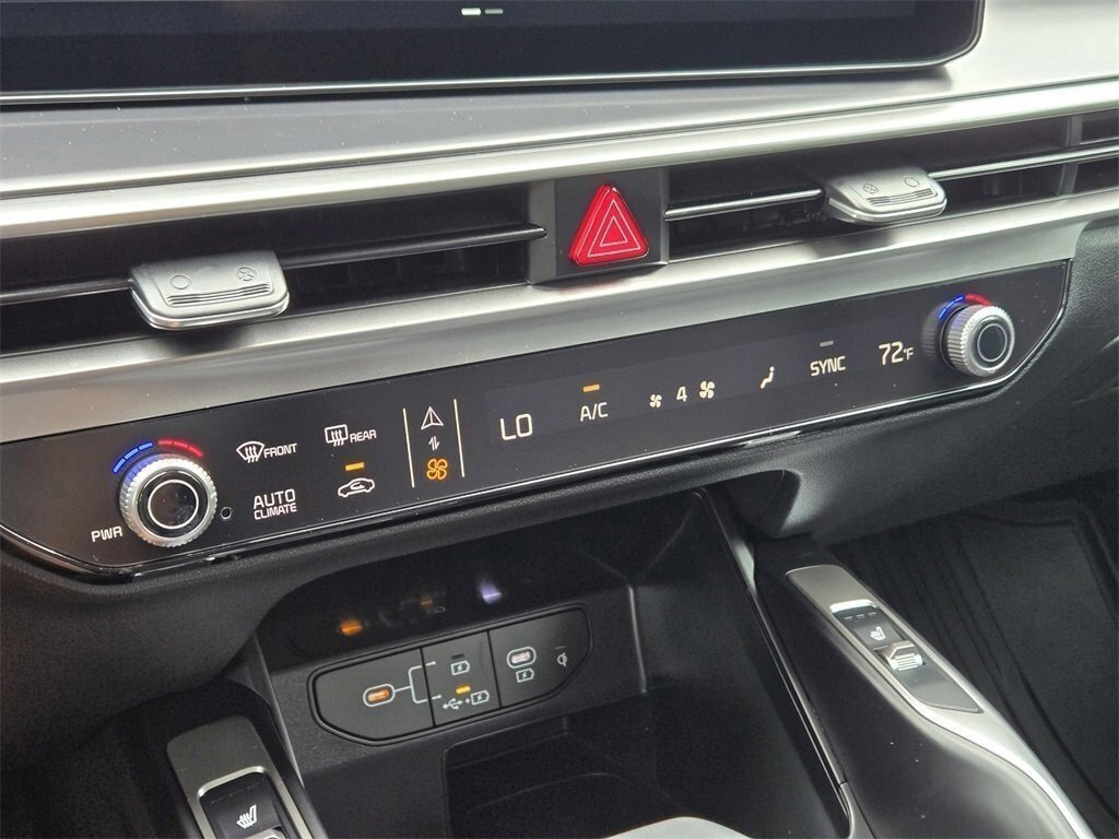 New 2026 Kia Sorento S image 16