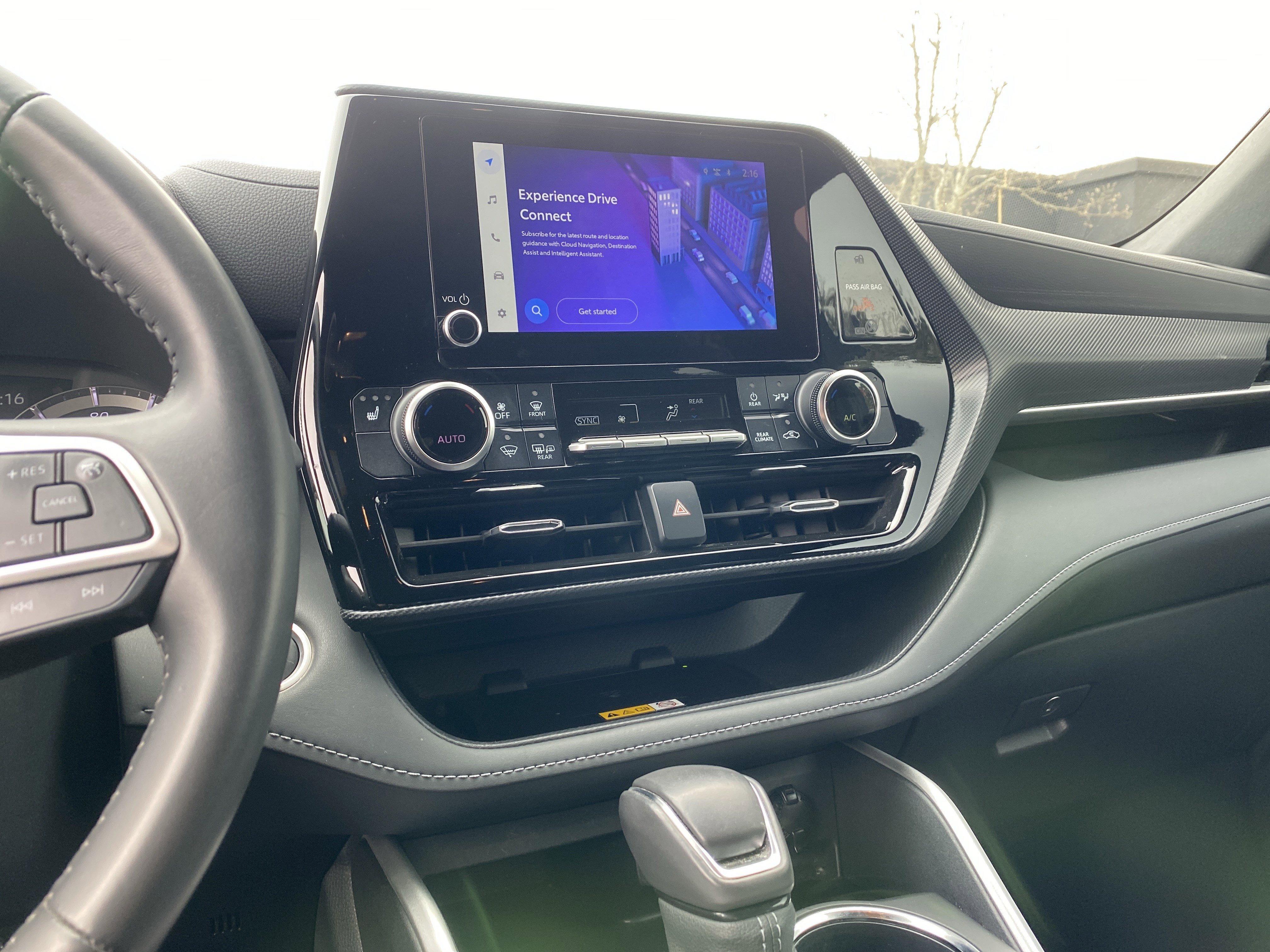 Used 2024 Toyota Highlander XSE image 71