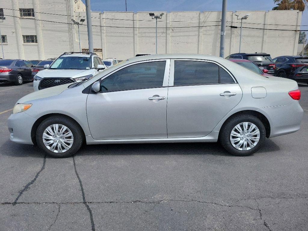 Used 2009 Toyota Corolla LE FWD image 4