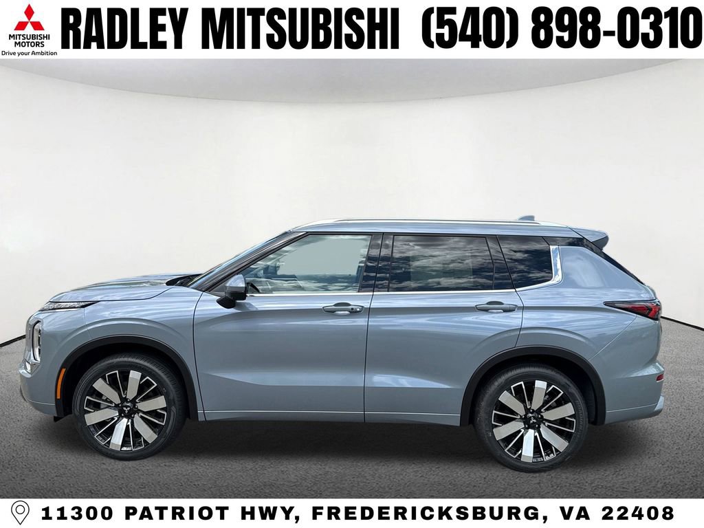 New 2026 Mitsubishi Outlander SEL image 16