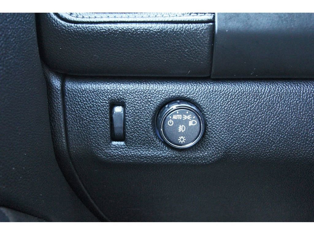 Used 2018 GMC Canyon SLE w/ SLE Convenience Package image 23