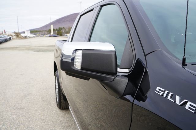 Used 2021 Chevrolet Silverado 1500 LTZ w/ Safety Package II image 82