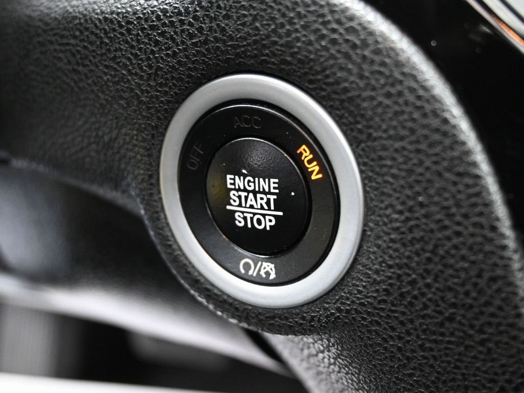 Used 2023 Chrysler 300 S image 22