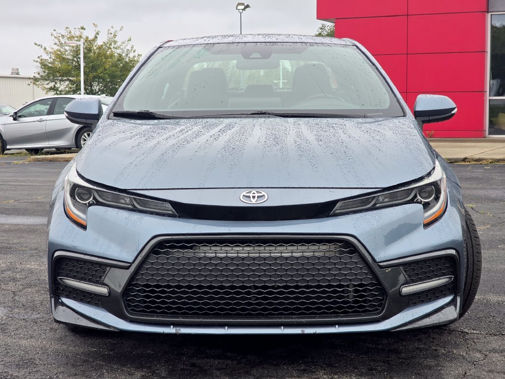 Used 2022 Toyota Corolla XSE FWD image 11