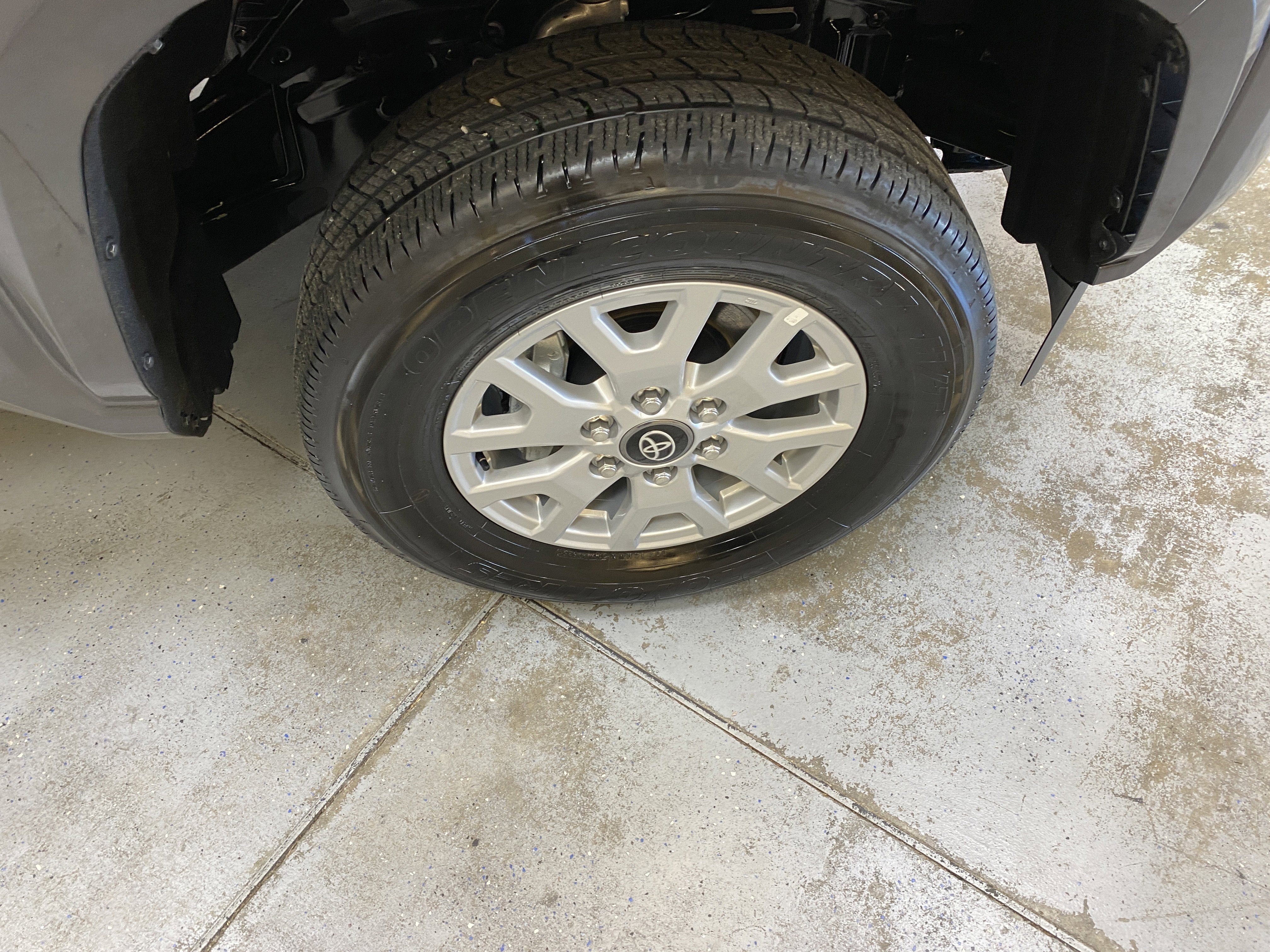 Used 2025 Toyota Tacoma SR5 image 14