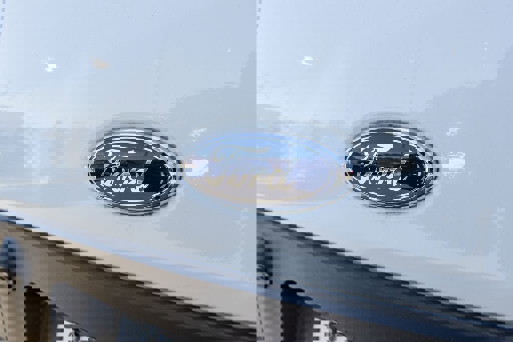 Used 2024 Ford Transit 250 Low Roof w/ Exterior Upgrade Package image 40