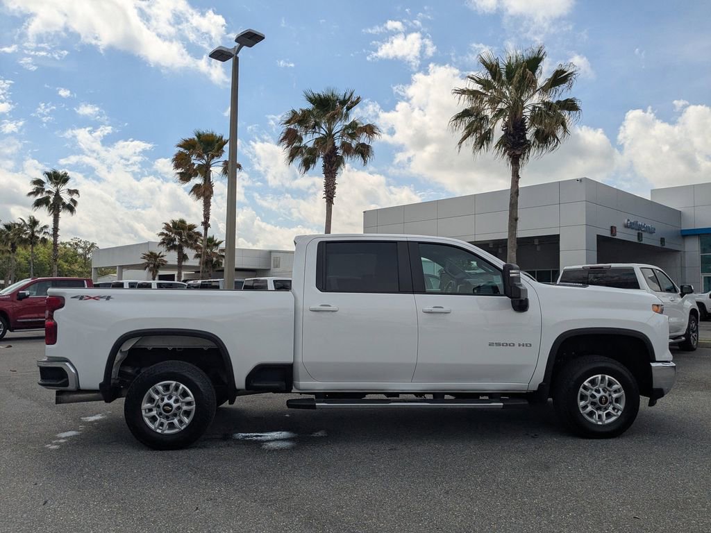 Used 2025 Chevrolet Silverado 2500 LT w/ Convenience Package image 2