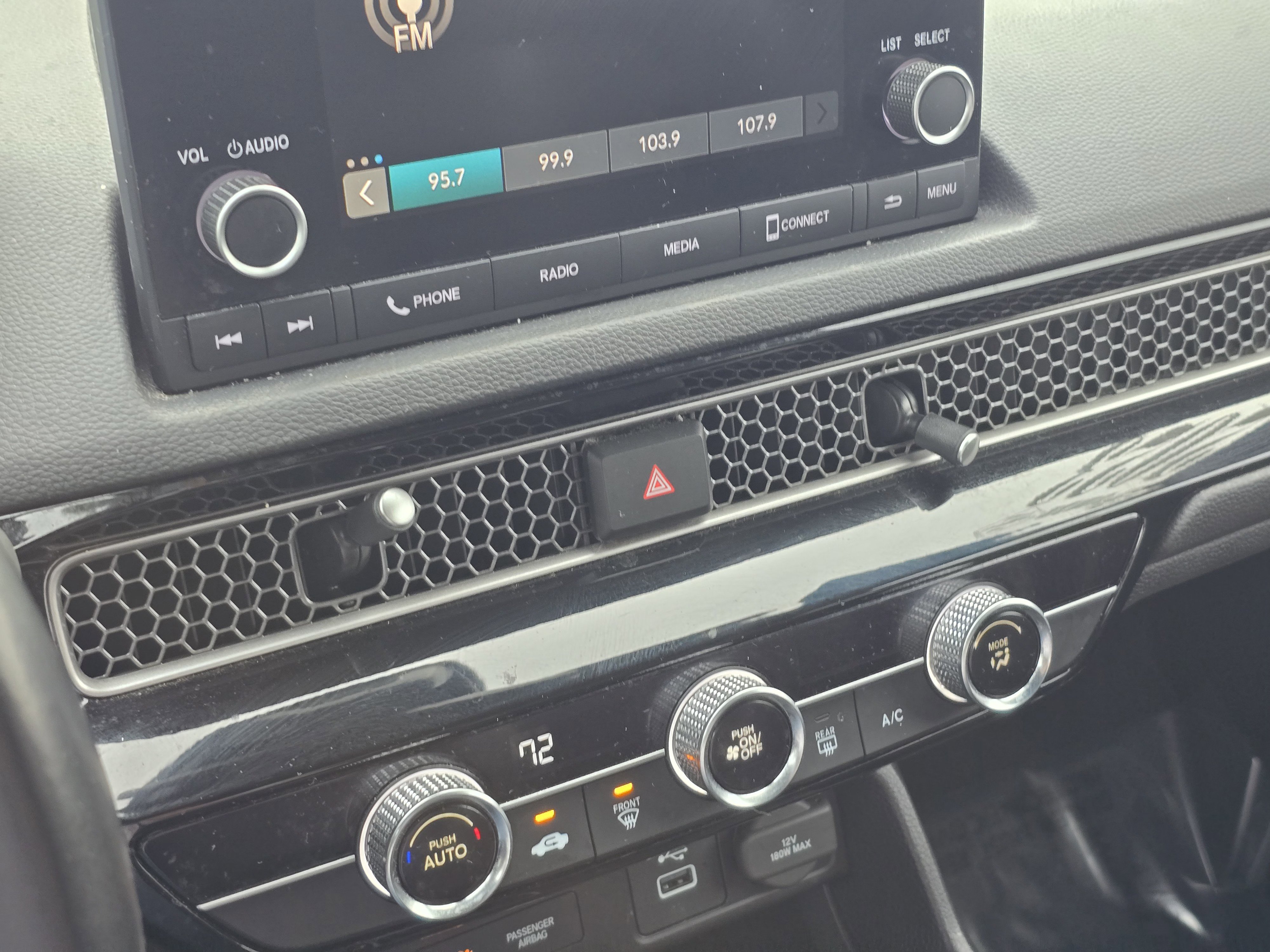 Certified 2023 Honda Civic Sport image 25