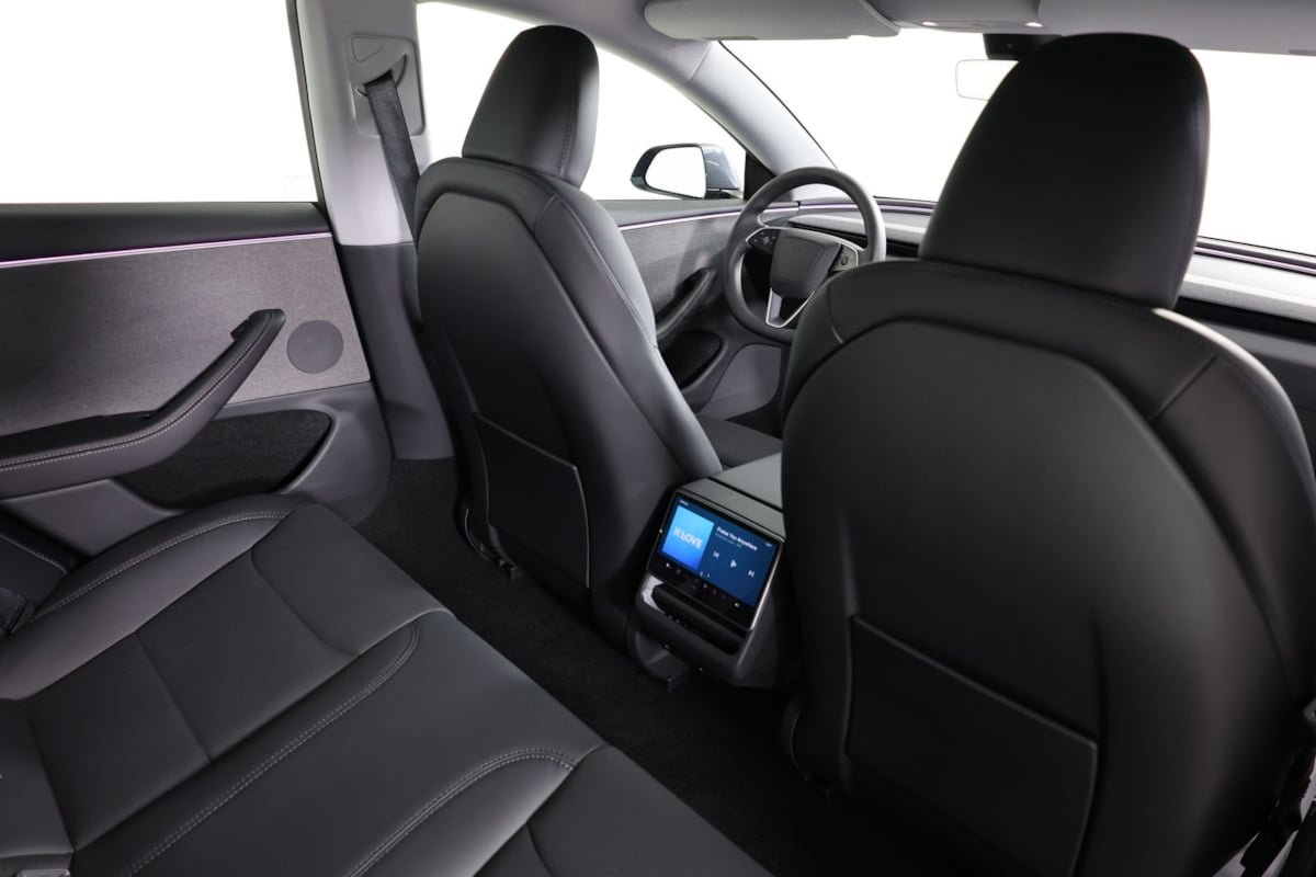 Used 2025 Tesla Model 3 RWD image 34