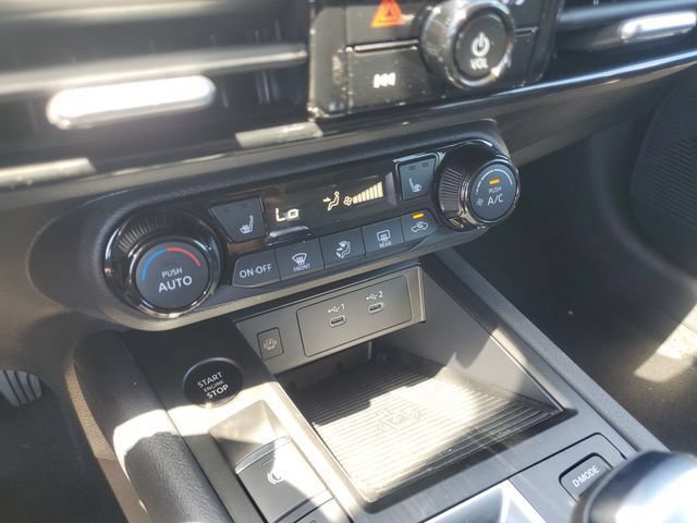 New 2026 Nissan Kicks SV w/ SV Premium Package FWD image 15