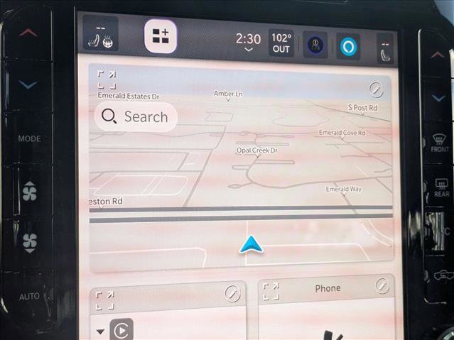 Used 2025 RAM 1500 Laramie image 12