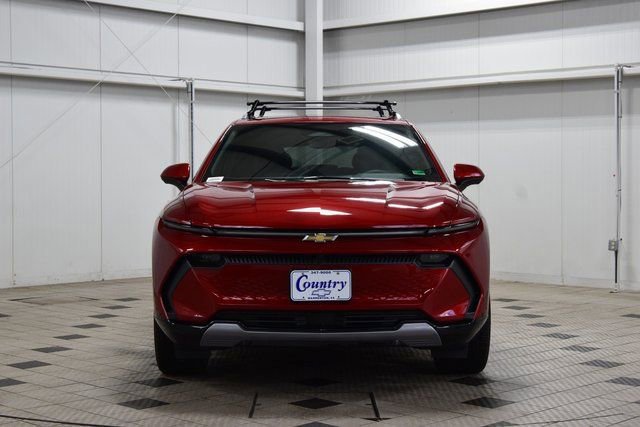 New 2026 Chevrolet Equinox EV LT w/ Convenience Package II FWD image 2