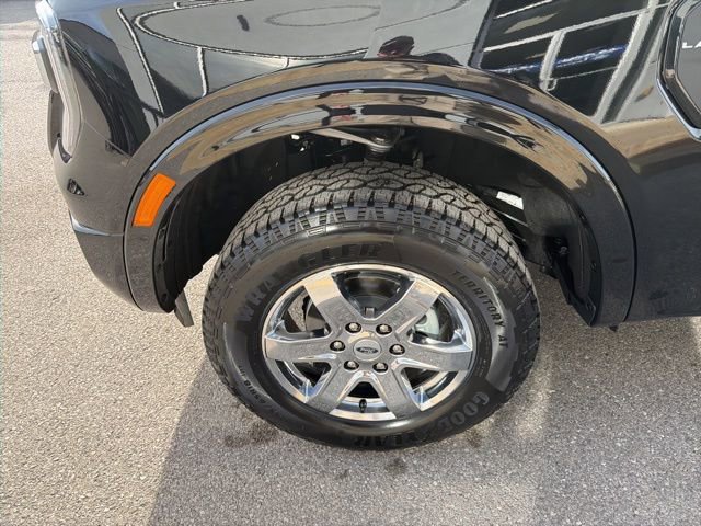 New 2025 Ford Ranger Lariat w/ Chrome Accent Package image 9