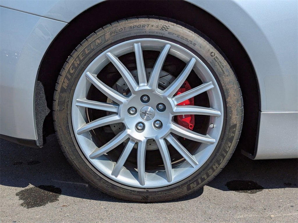 Used 2016 Maserati GranTurismo Sport image 42