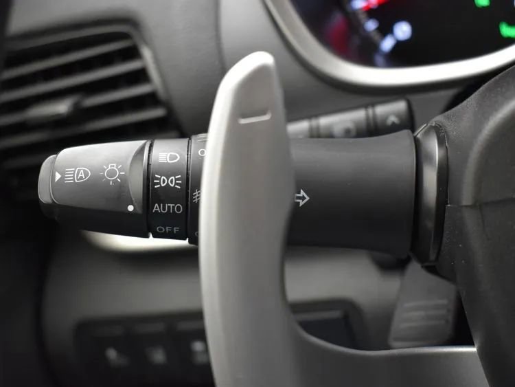 Used 2025 Mitsubishi Eclipse Cross SEL image 25