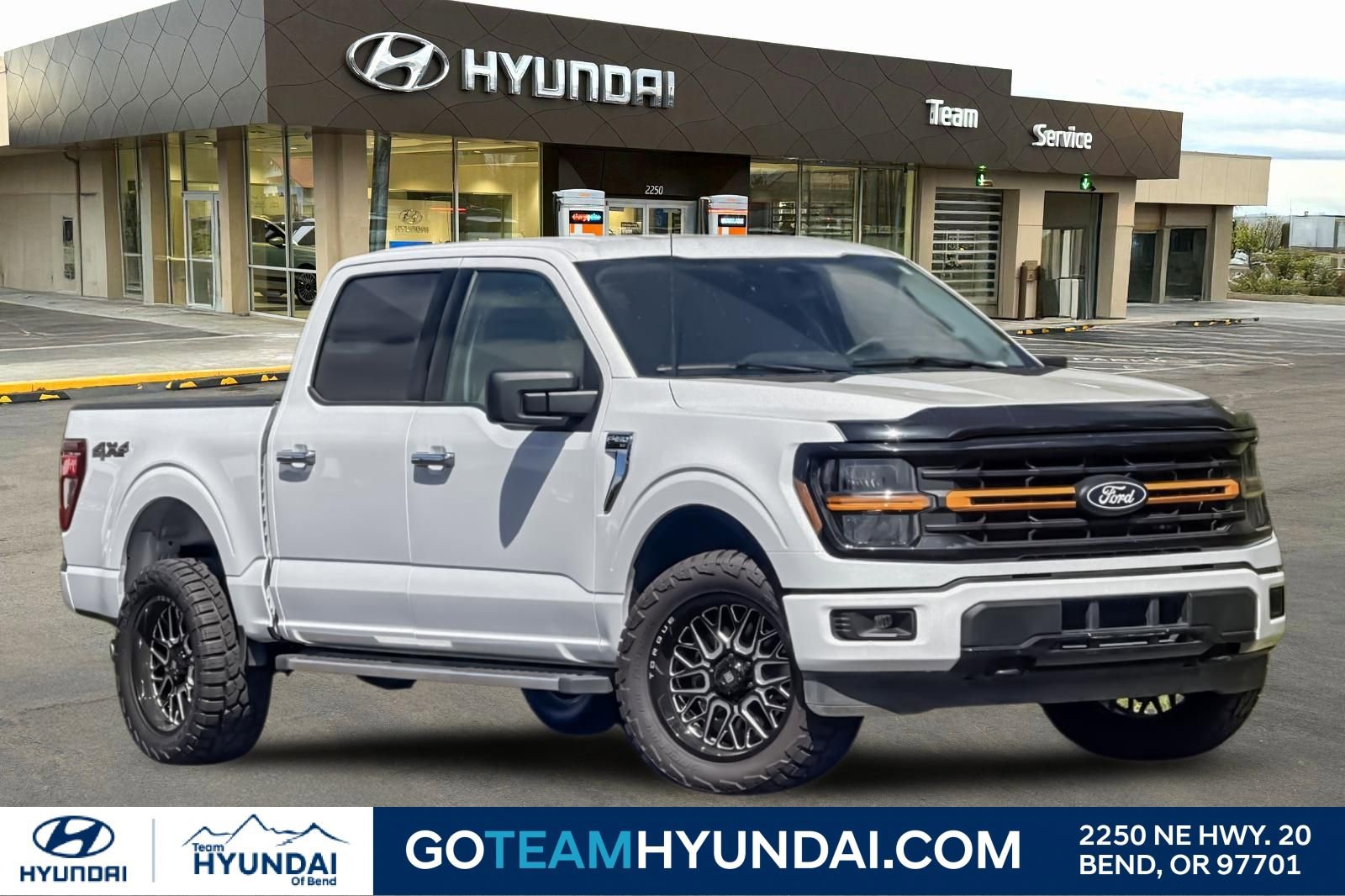 Used 2025 Ford F150 XLT w/ Equipment Group 301A Standard AWD/4WD video 1
