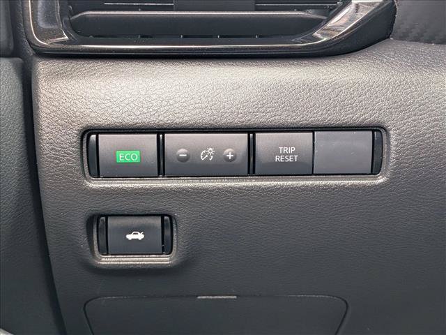 Used 2024 Nissan Sentra SV FWD image 16