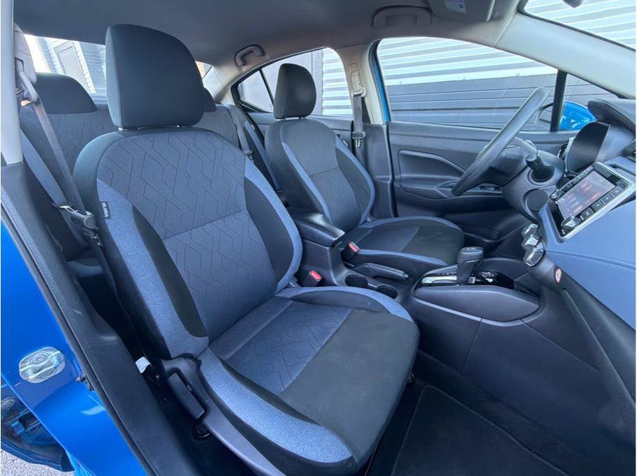 Used 2024 Nissan Versa SV FWD image 19