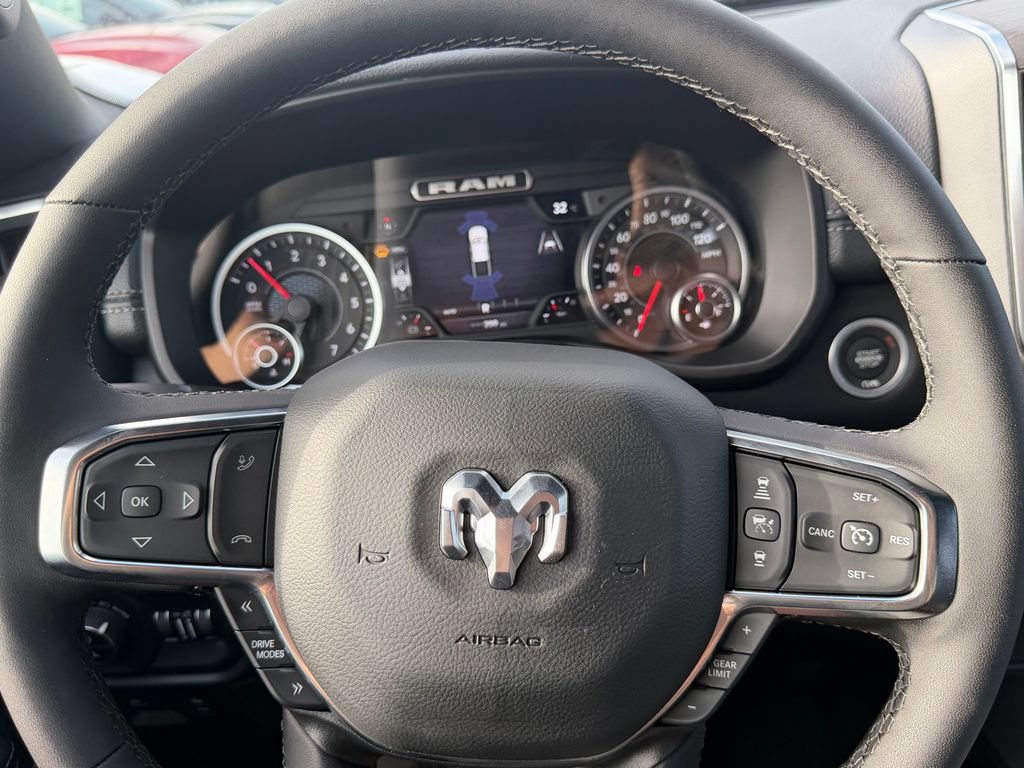 New 2026 RAM 1500 Laramie AWD/4WD image 19