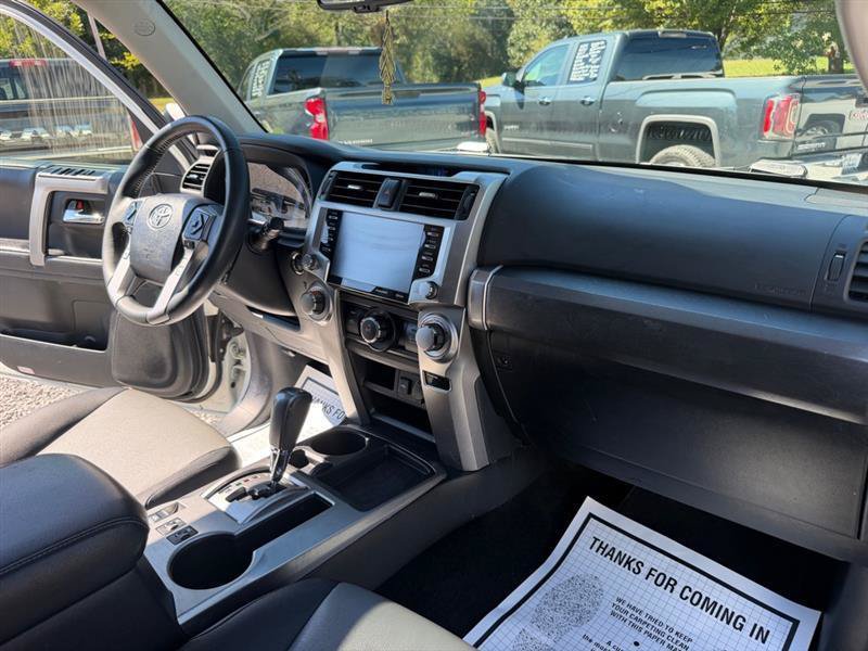Used 2022 Toyota 4Runner SR5 Premium w/ Moonroof Package RWD image 14