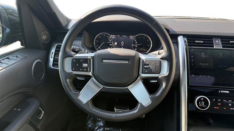 Used 2023 Land Rover Discovery S R-Dynamic AWD/4WD image 13