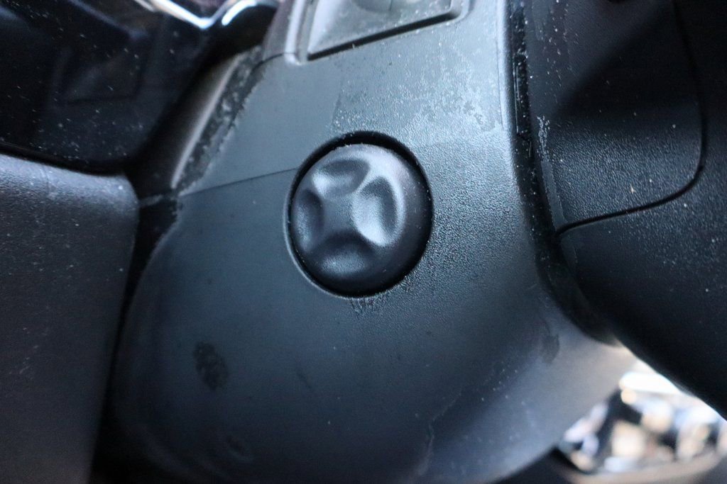 Used 2022 Chevrolet Silverado 1500 High Country image 34