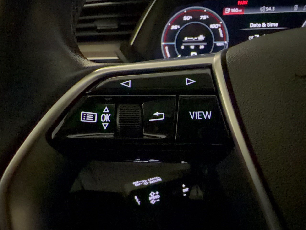 Certified 2024 Audi Q8 e-tron Premium Plus AWD/4WD image 18
