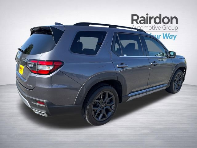 Used 2023 Honda Pilot Elite image 9