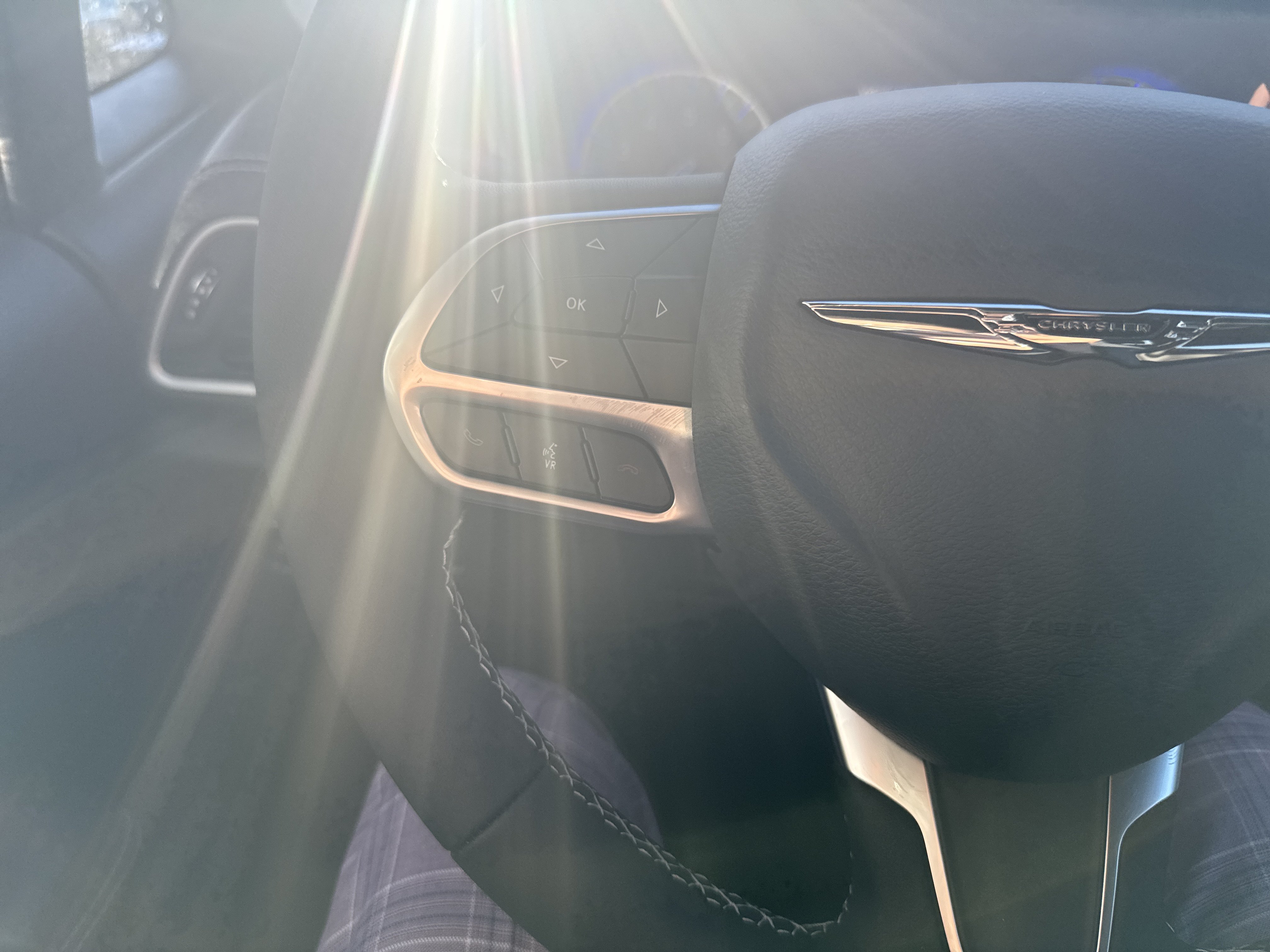 New 2026 Chrysler Pacifica Select FWD image 19