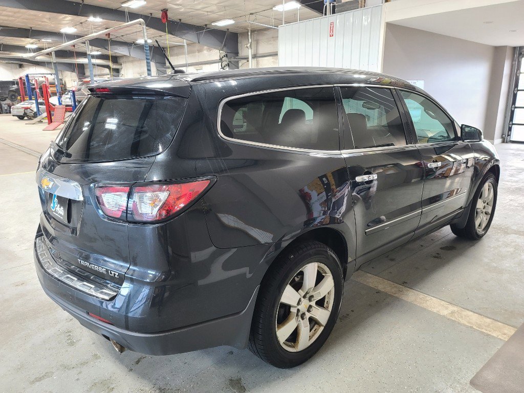 Used 2014 Chevrolet Traverse LTZ AWD/4WD image 7