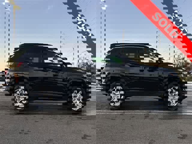 Used 2022 Jeep Compass Latitude w/ Convenience Group image 3