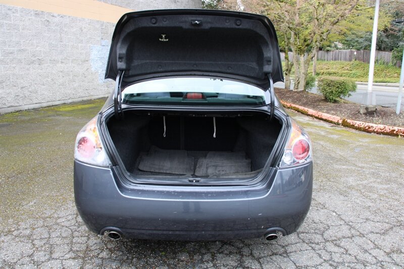 Used 2012 Nissan Altima 2.5 S FWD image 12