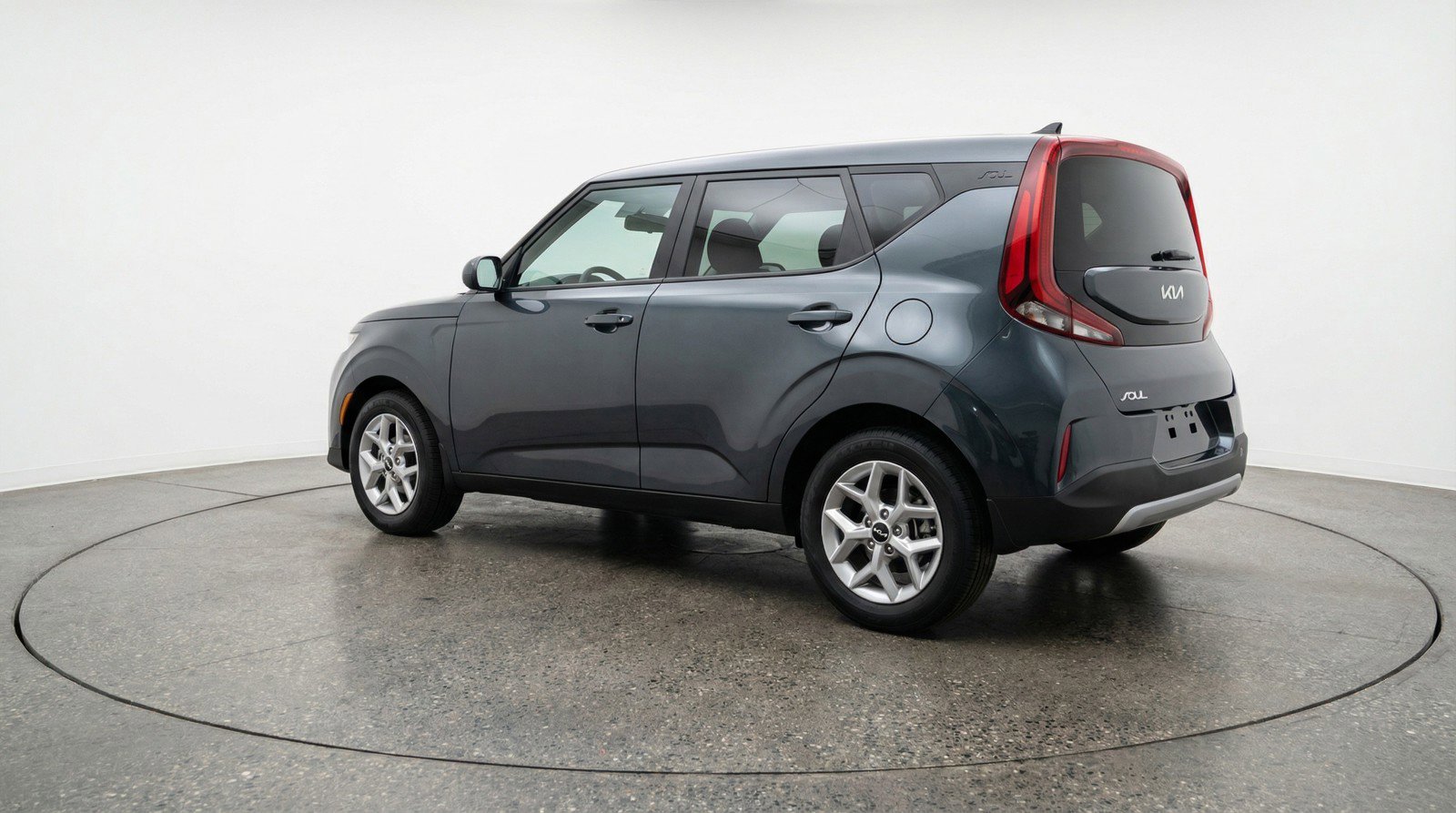 Used 2025 Kia Soul LX w/ LX Technology Package image 6