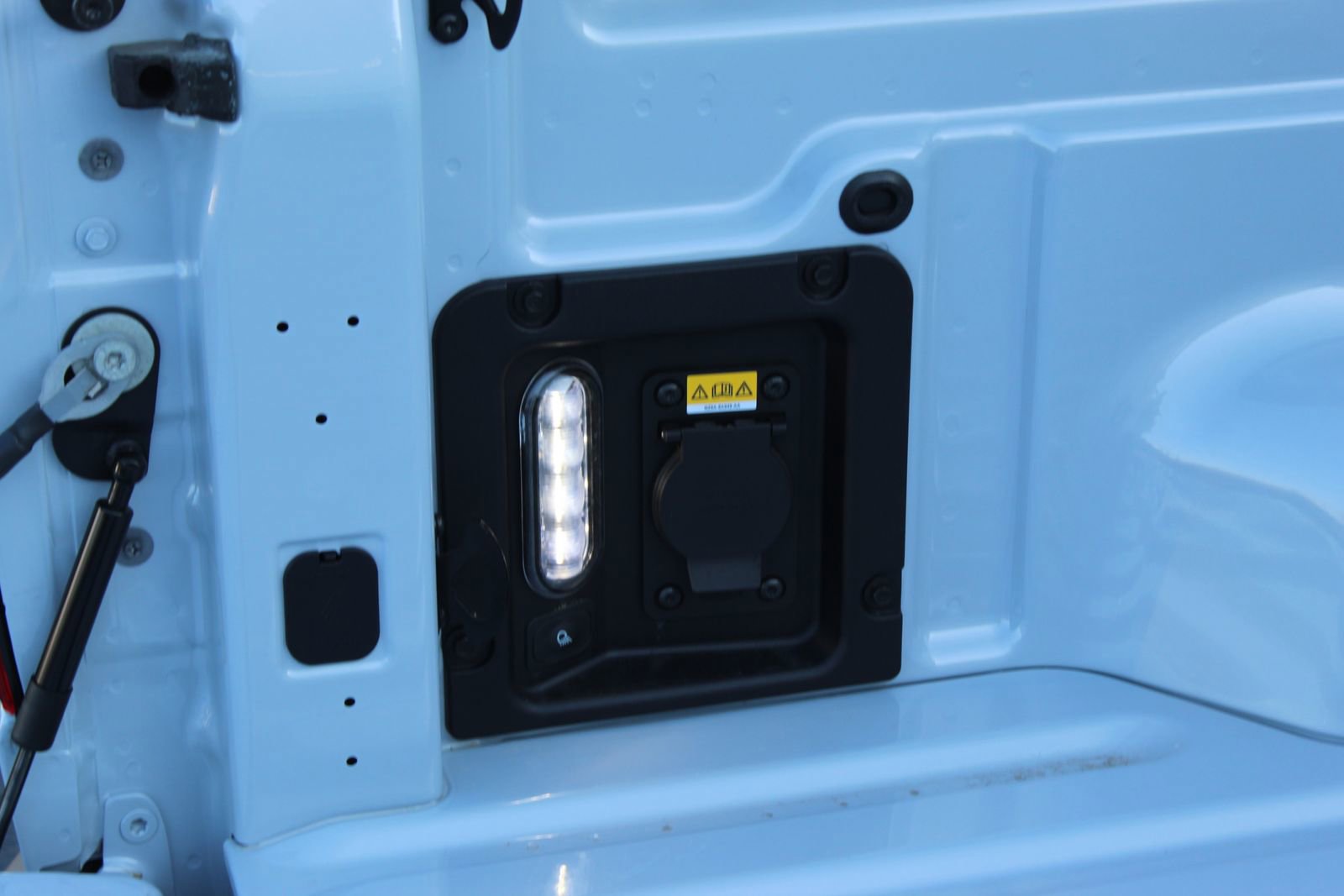 Used 2025 Ford Maverick XLT w/ Equipment Group 301A image 15