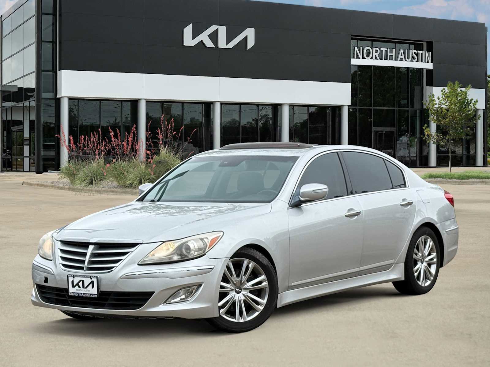 Used 2012 Hyundai Genesis 3.8 w/ Premium Pkg