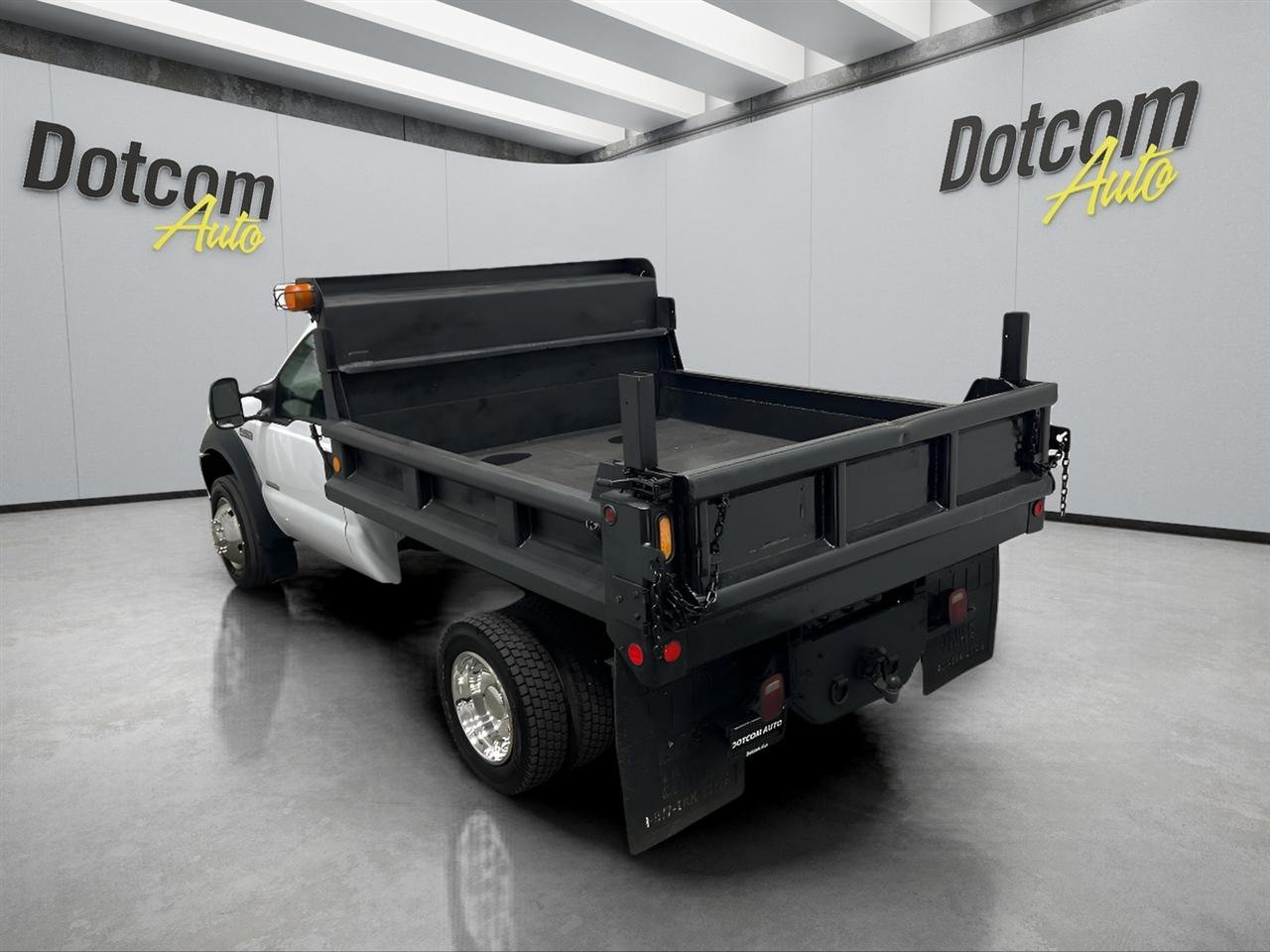 Used 2007 Ford F450 2WD Regular Cab Super Duty image 6