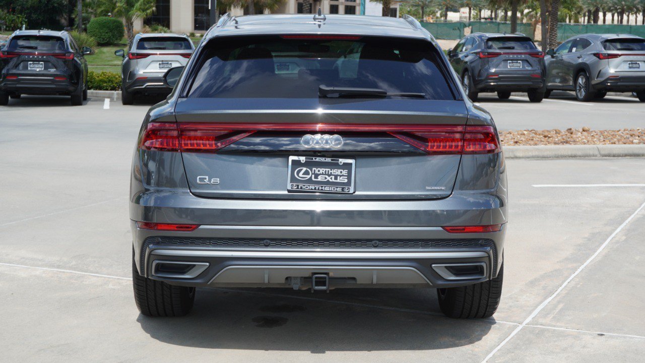 Used 2021 Audi Q8 Premium Plus w/ Premium Plus Package AWD/4WD image 8