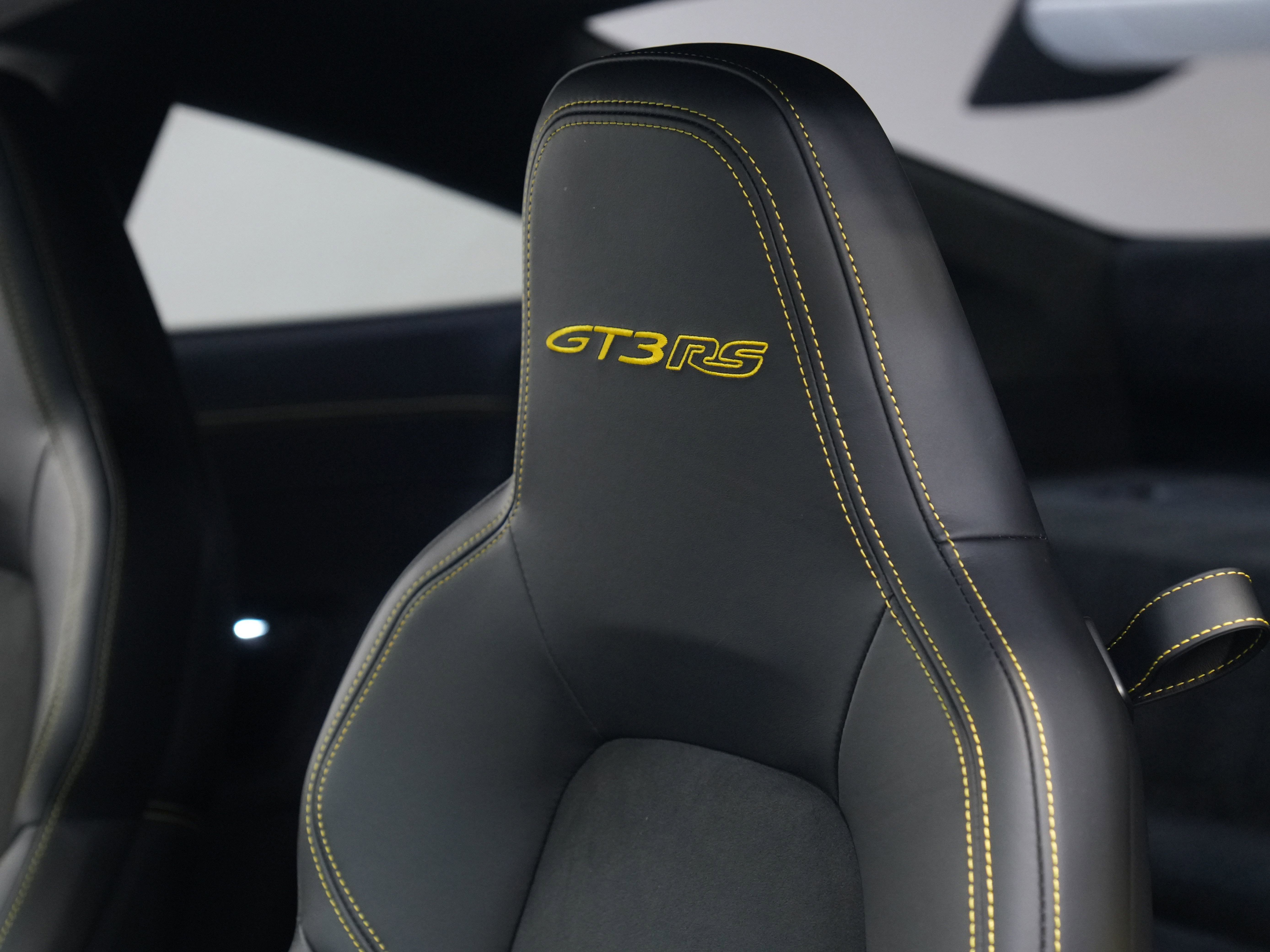 Used 2024 Porsche 911 GT3 RS image 33