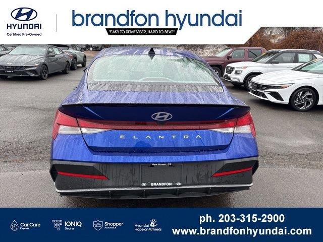 Certified 2025 Hyundai Elantra Sport FWD image 5