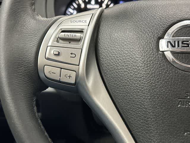 Used 2017 Nissan Altima 2.5 SV FWD image 17